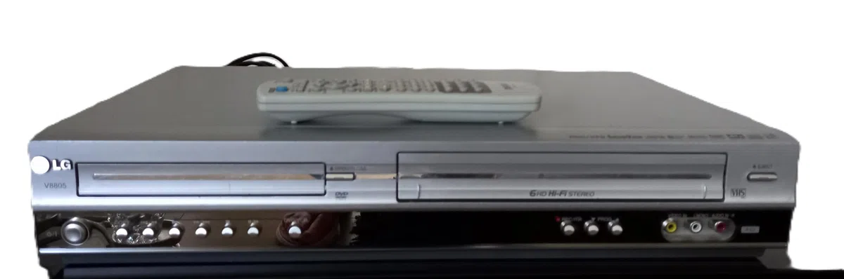 LG V-8805 Videorekorder/DVD-Player Kombination Silber